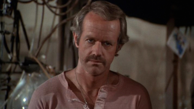 Photo of Mike Farrell had complicated feelings about B.J. Hunnicutt’s mustache