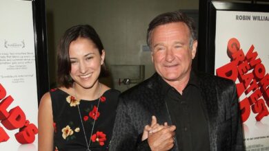 Photo of Robin Williams’ Daughter Zelda Vows to Keep Her Father’s Legacy Alive