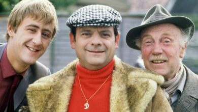 Photo of Only Fools and Horses’ Sir David Jason issues update on reunion episode