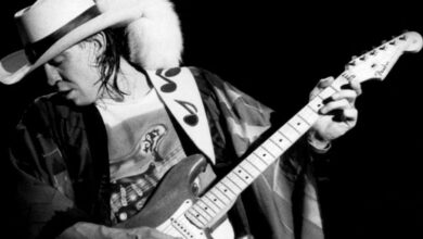 Photo of The isolated guitar track for Stevie Ray Vaughan song ‘Pride and Joy’ proves he was a genius
