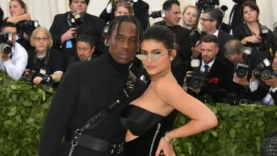 Photo of Kylie Jenner slammed as ‘awkward’ as she twerks & grinds on baby daddy Travis Scott in resurfaced video from vacation