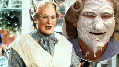 Photo of Robin Williams Fans Discover Unexpected Cameo in ‘Mrs. Doubtfire’