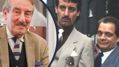 Photo of Only Fools and Horses star John Challis reveals if a reunion could take place and where that famous laugh came from