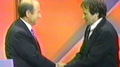 Photo of Robin Williams trolled Sepp Blatter with “blue balls” joke at 1994 World Cup draw