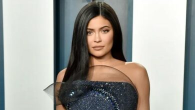 Photo of Kylie Jenner in Bathing Suit is a “Happy Girl”