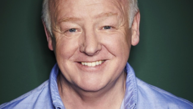 Photo of Les Dennis joins Only Fools and Horses The Musical as show announces extension