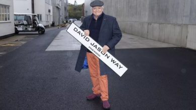 Photo of Only Fools and Horses: Legendary actor Sir David Jason has road named after him in touching tribute