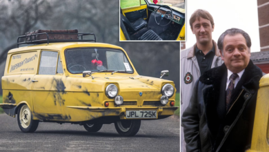 Photo of Del Boy’s Reliant Regan from Only Fools and Horses hits auction for eye-watering sum…