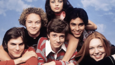 Photo of This That 70s Show Star Allegedly Avoided Cast Members on Set & a Source Revealed Exactly Why